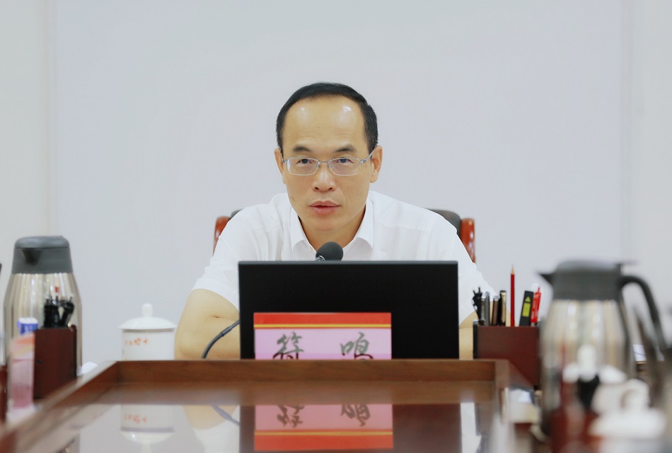 书记符鸣,县委副书记,县政府代县长罗桦,县委副书记,政法委书记张纳军